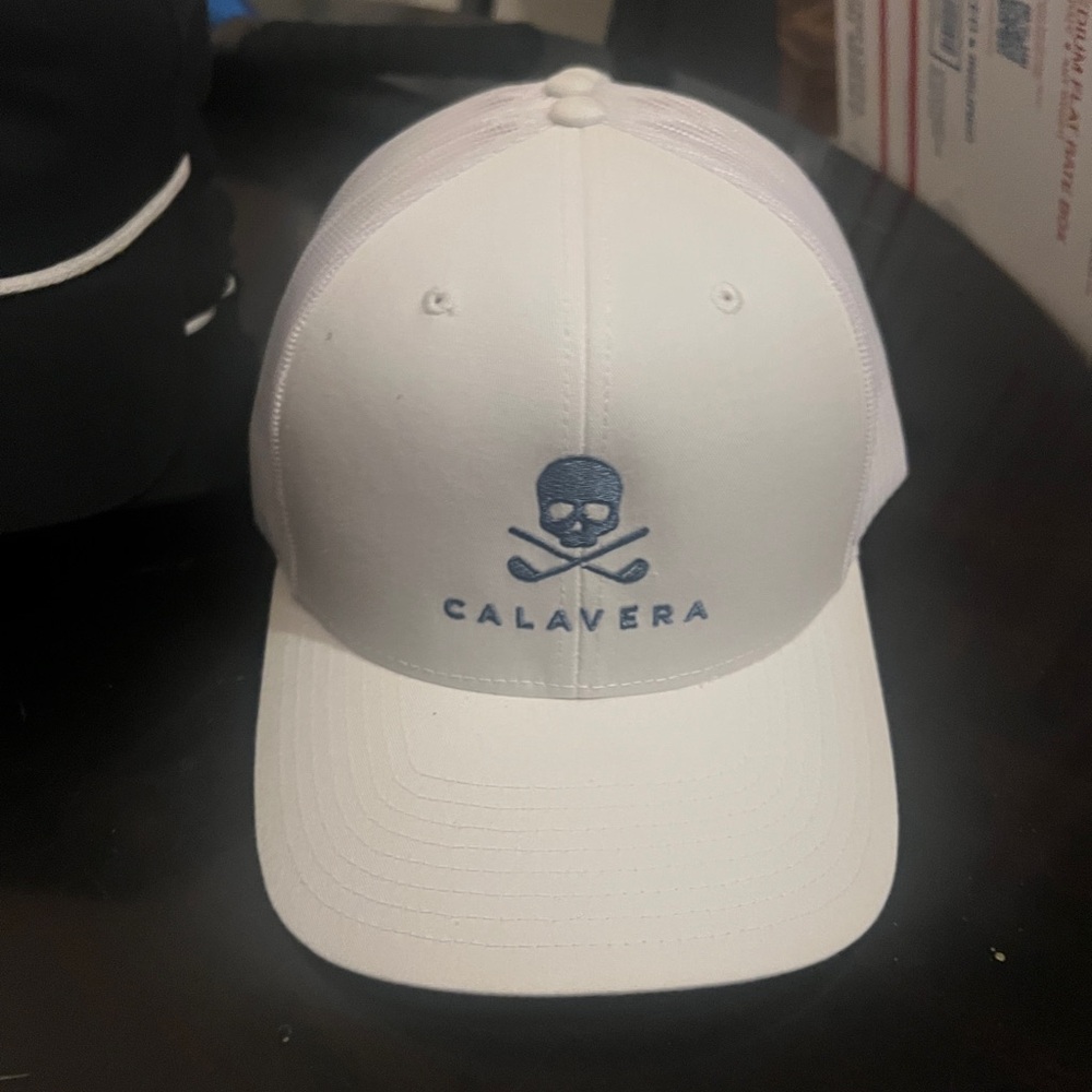 Men’s Golf Calavera White and Blue hat new